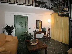 Farm stay Agriturismo Terrenia Villa Trappitello Italy